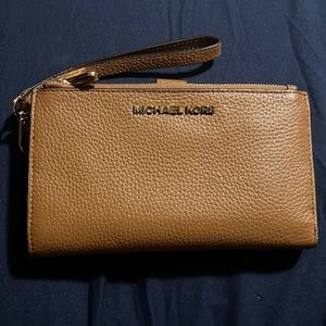 Like New brown wrist wallet ,